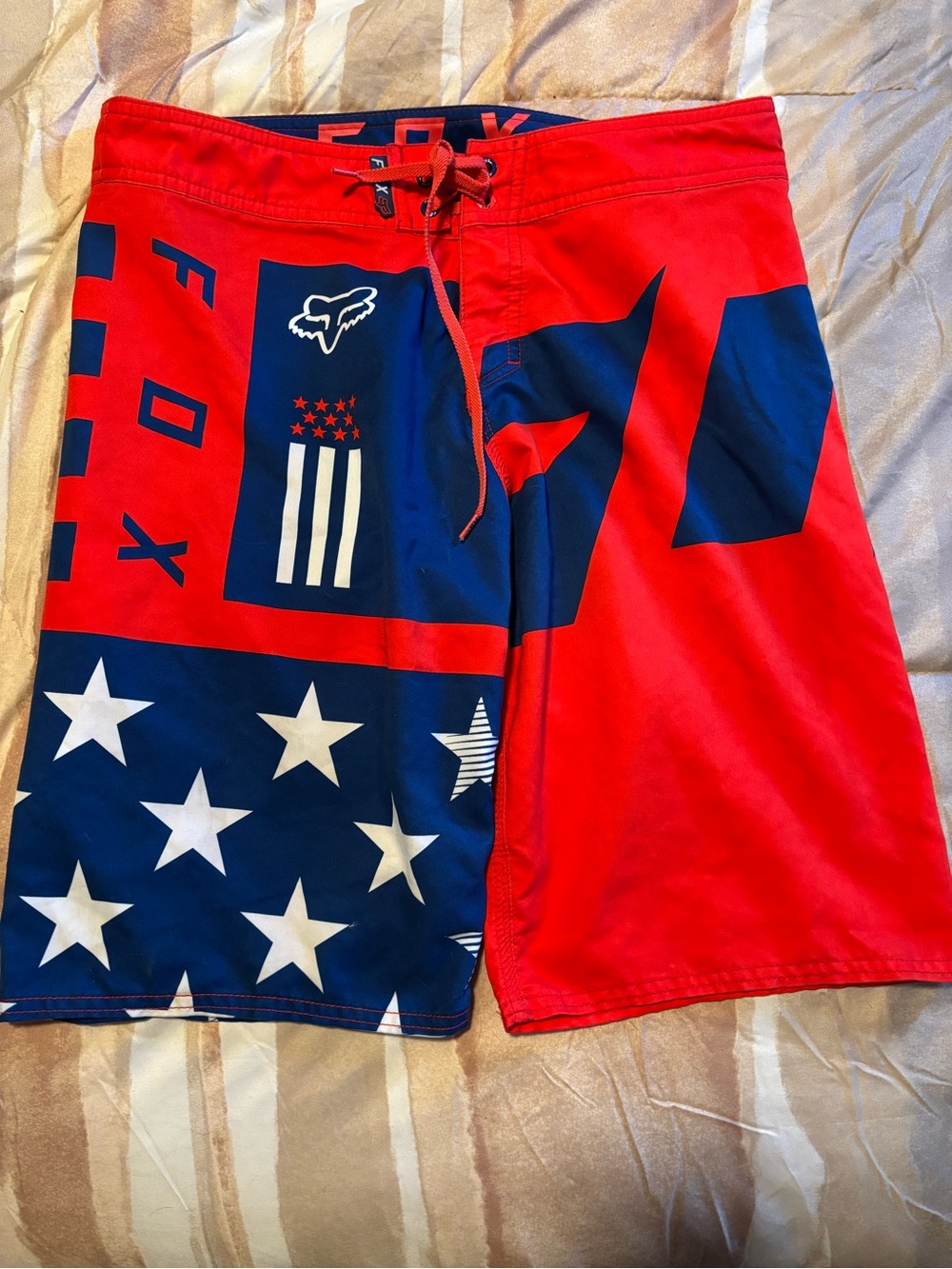 Fox Men’s Red & Navy Star-Panel Board Shorts